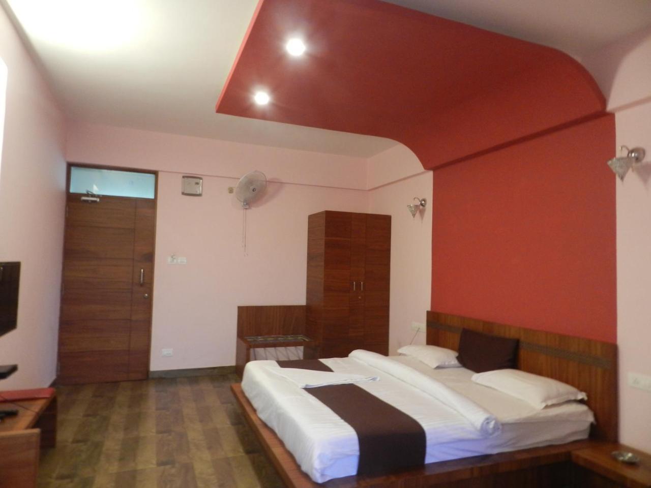Park Hotel And Resort Kaglipur Экстерьер фото